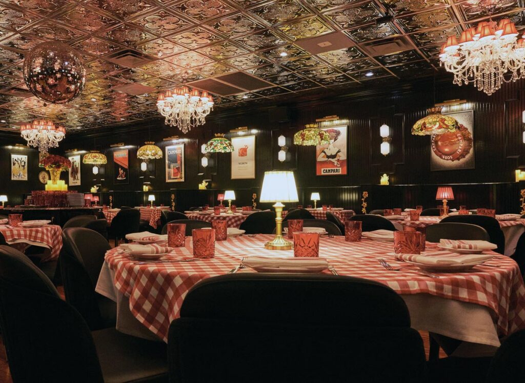 Arthur & Sons sets the scene with vintage supper club style, cozy lighting, and timeless charm. Photo courtesy of Arthur & Sons